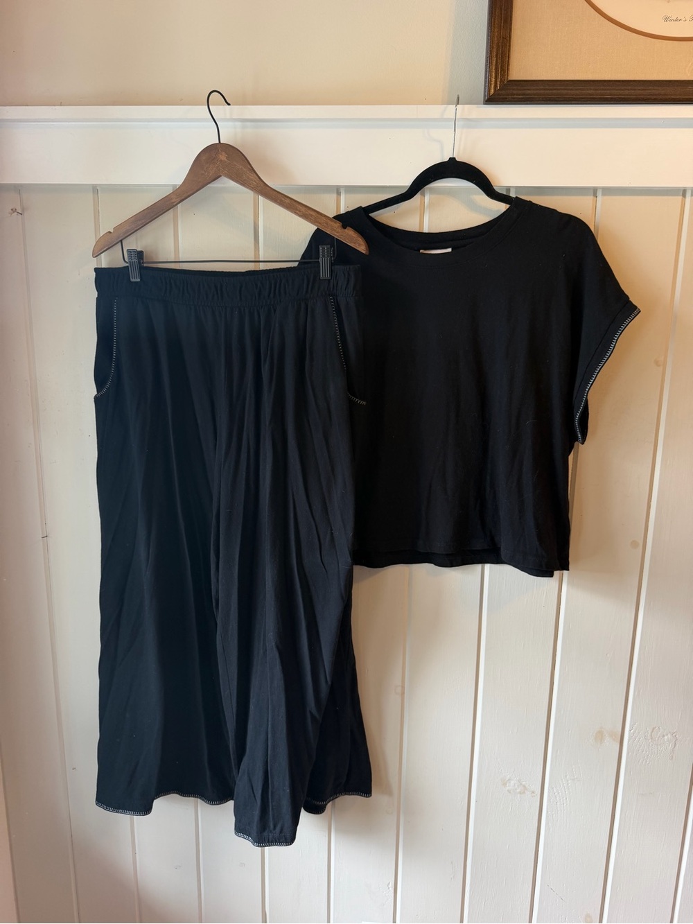 Universal Thread Black Wide Leg Pants & Short Sleeve Shirt Set, Size L/XL